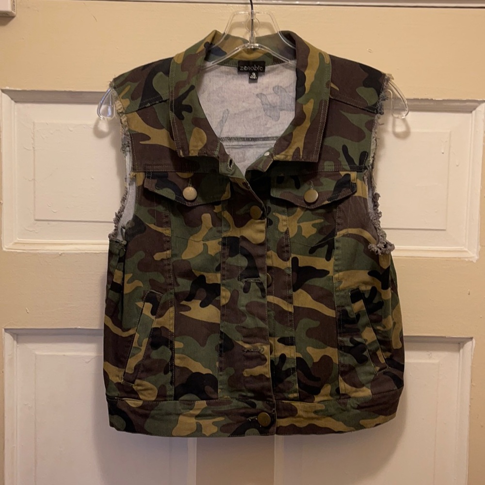 Women’s Denim Camouflage Vest